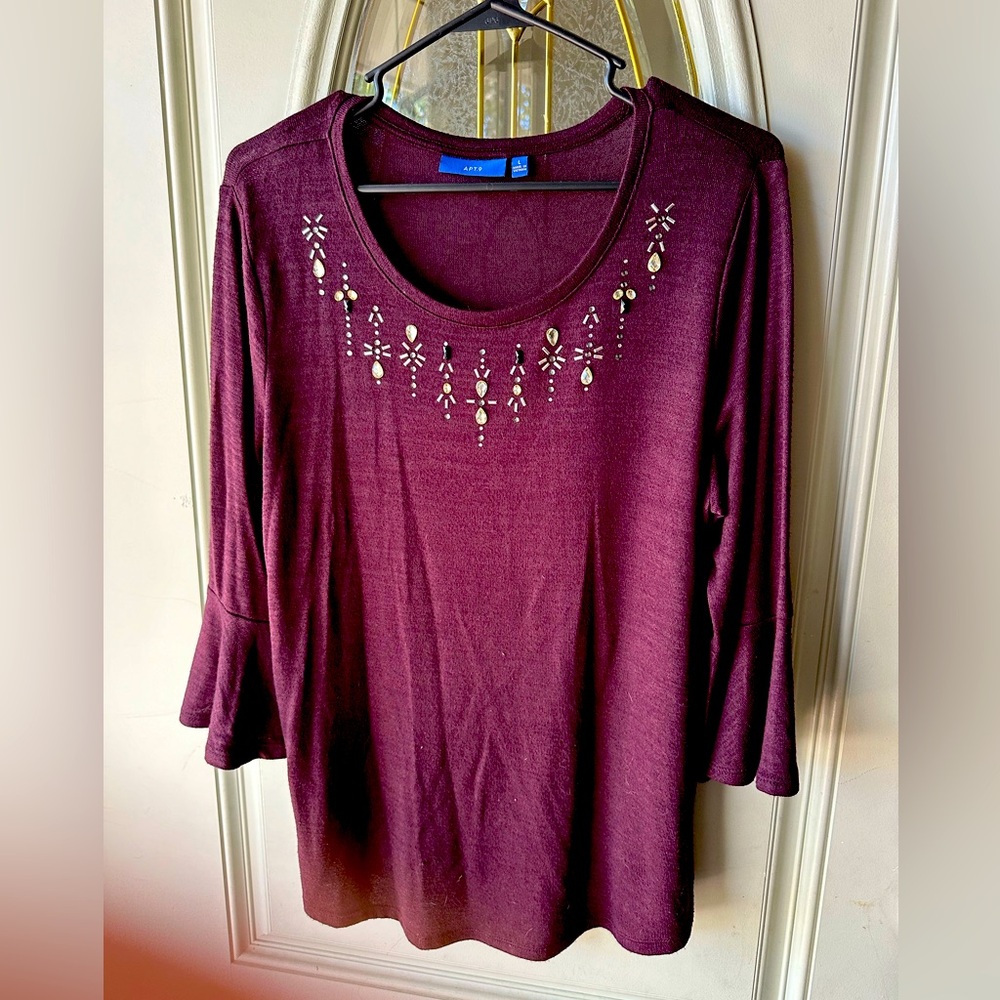 Wine/purple blouse with gemstone accents LG